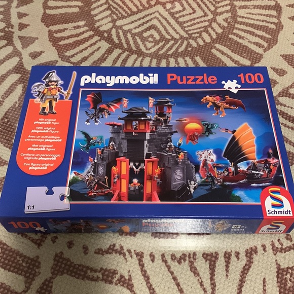 Playmobil Knights Castle 100 pc Jigsaw Puzzle by Schmidt - Picture 10 of 11